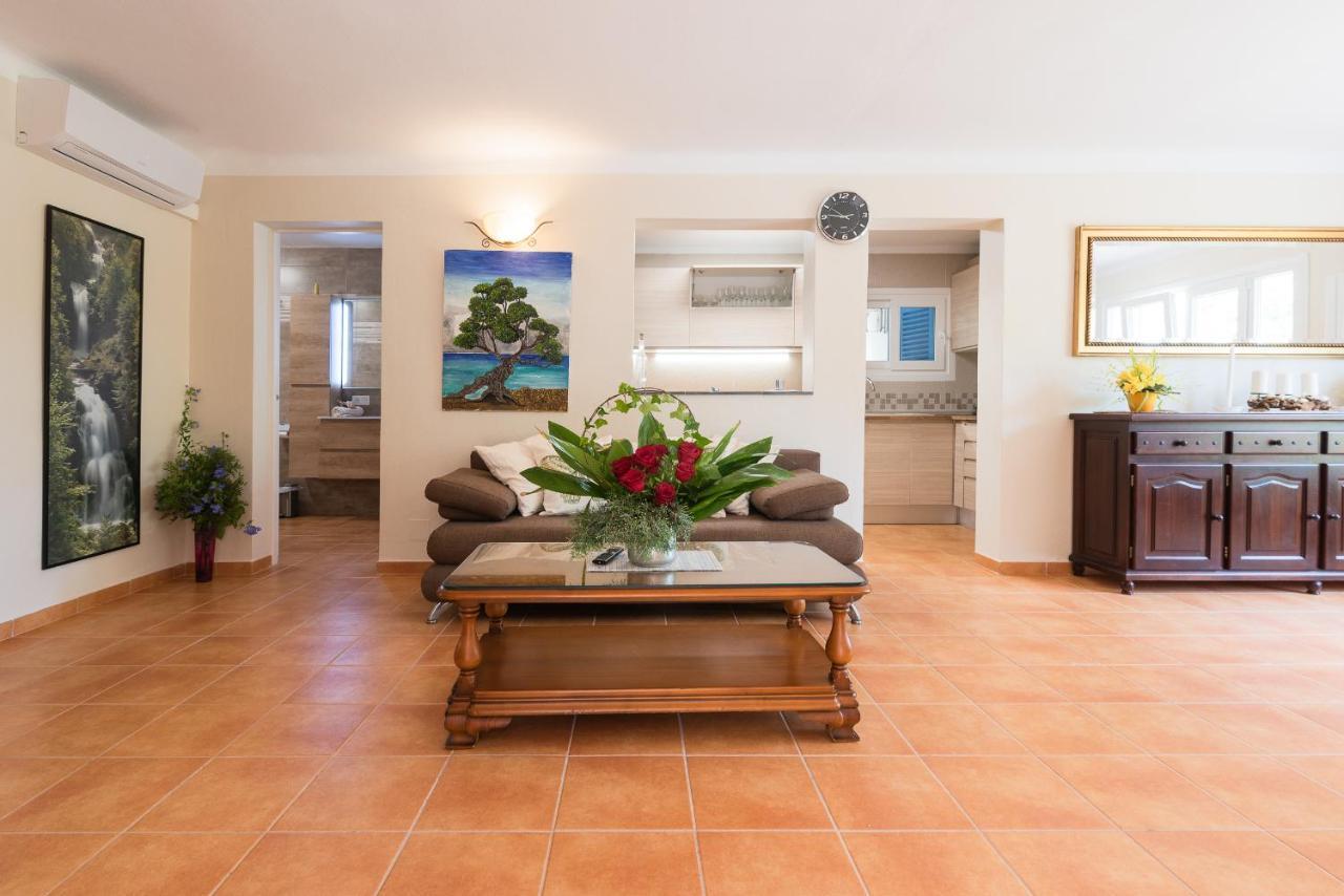 Villa Dolce Vita Puerto Colom Kültér fotó